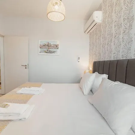 Alegria Duplex By Hosty