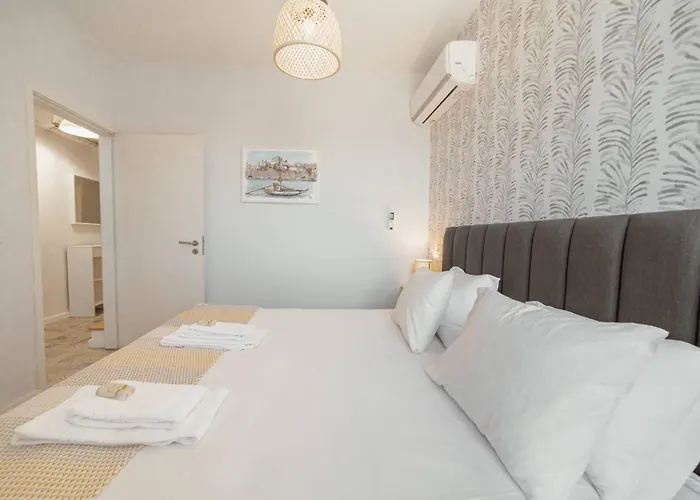 Alegria Duplex By Hosty