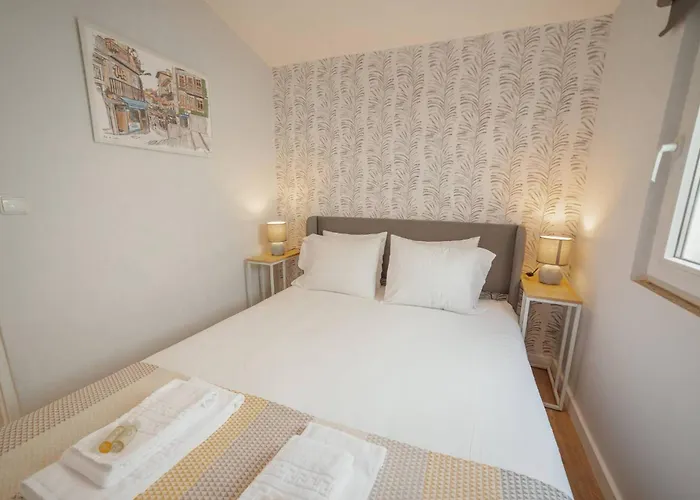 Alegria Duplex By Hosty