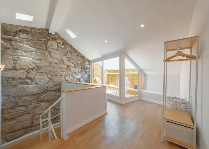 Alegria Duplex By Hosty